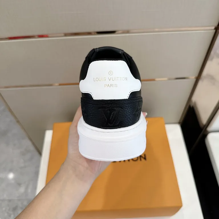 Louis Vuitton Shoe 